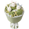 Букет из ромашек и хризантем «Три зайчонка»